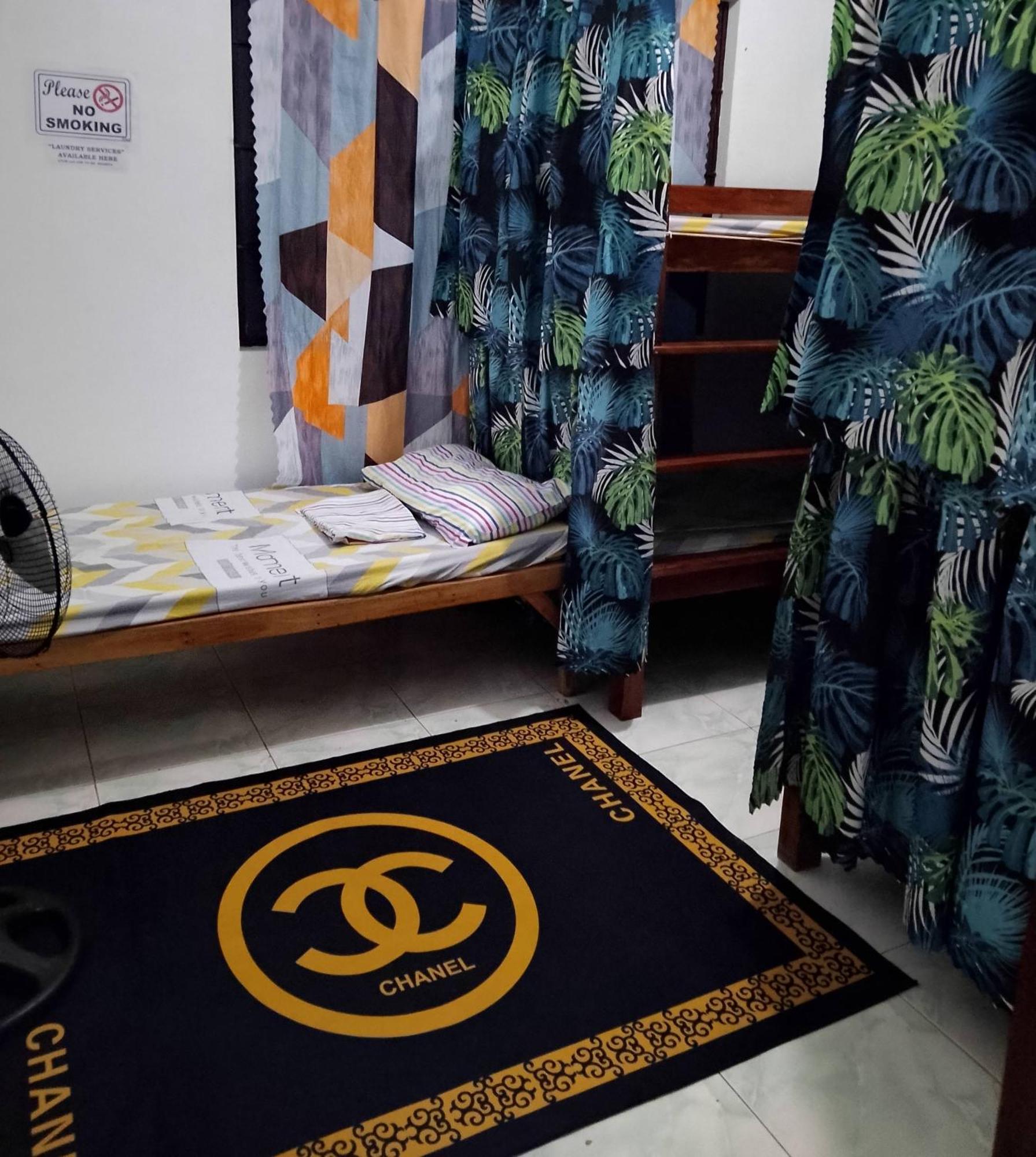 Estrelle Orange House - Backpackers Hub Appartement Puerto Princesa Buitenkant foto